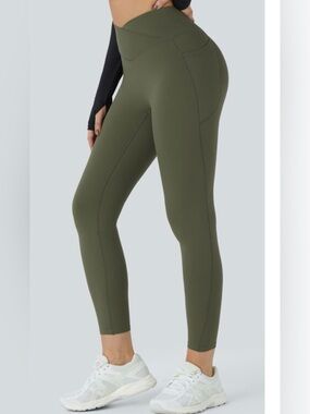 Halara Olive Green Leggings - Women Pants & Jumpsuits